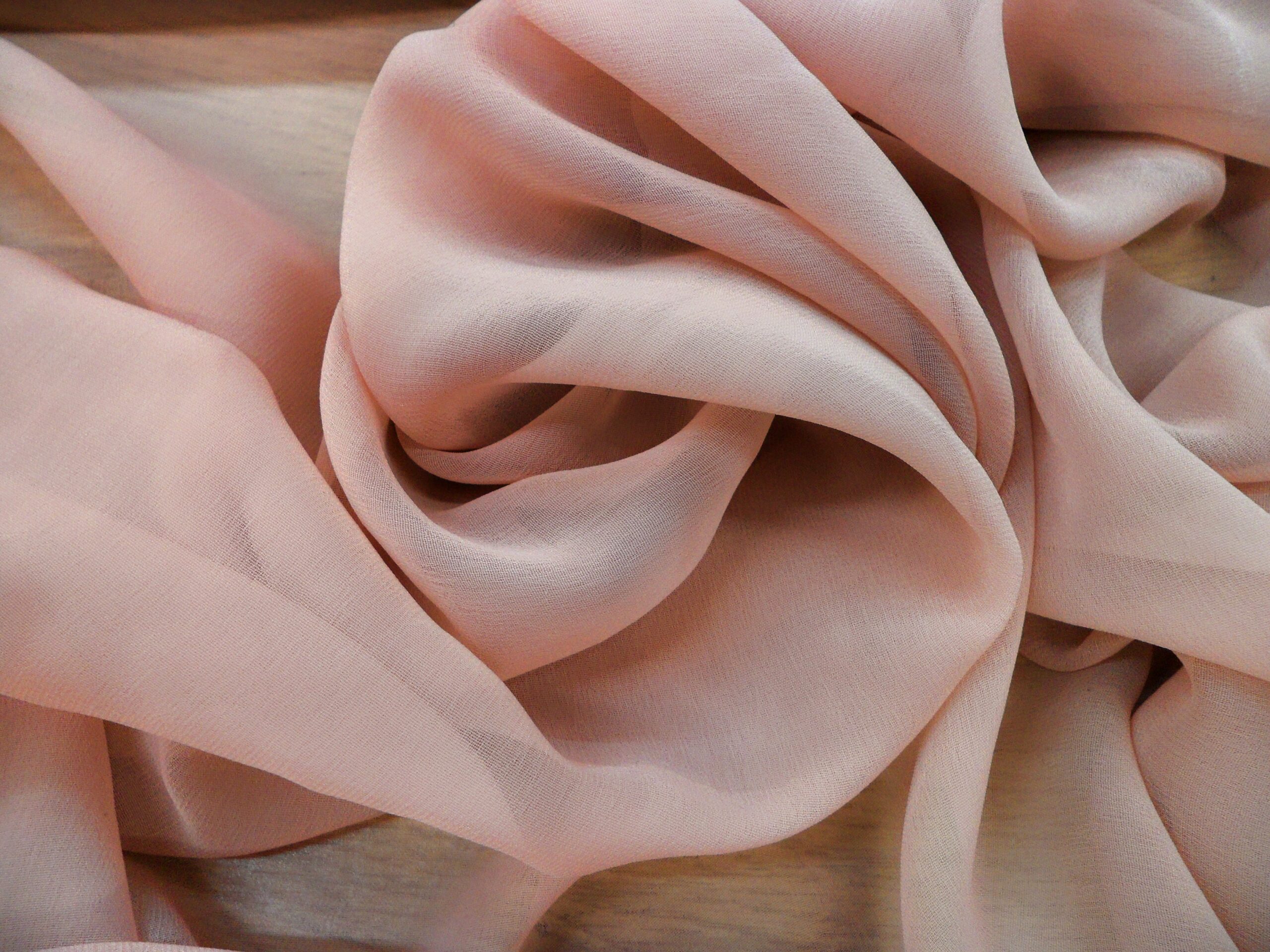 19 100% POLYESTER CREPE CHIFFON