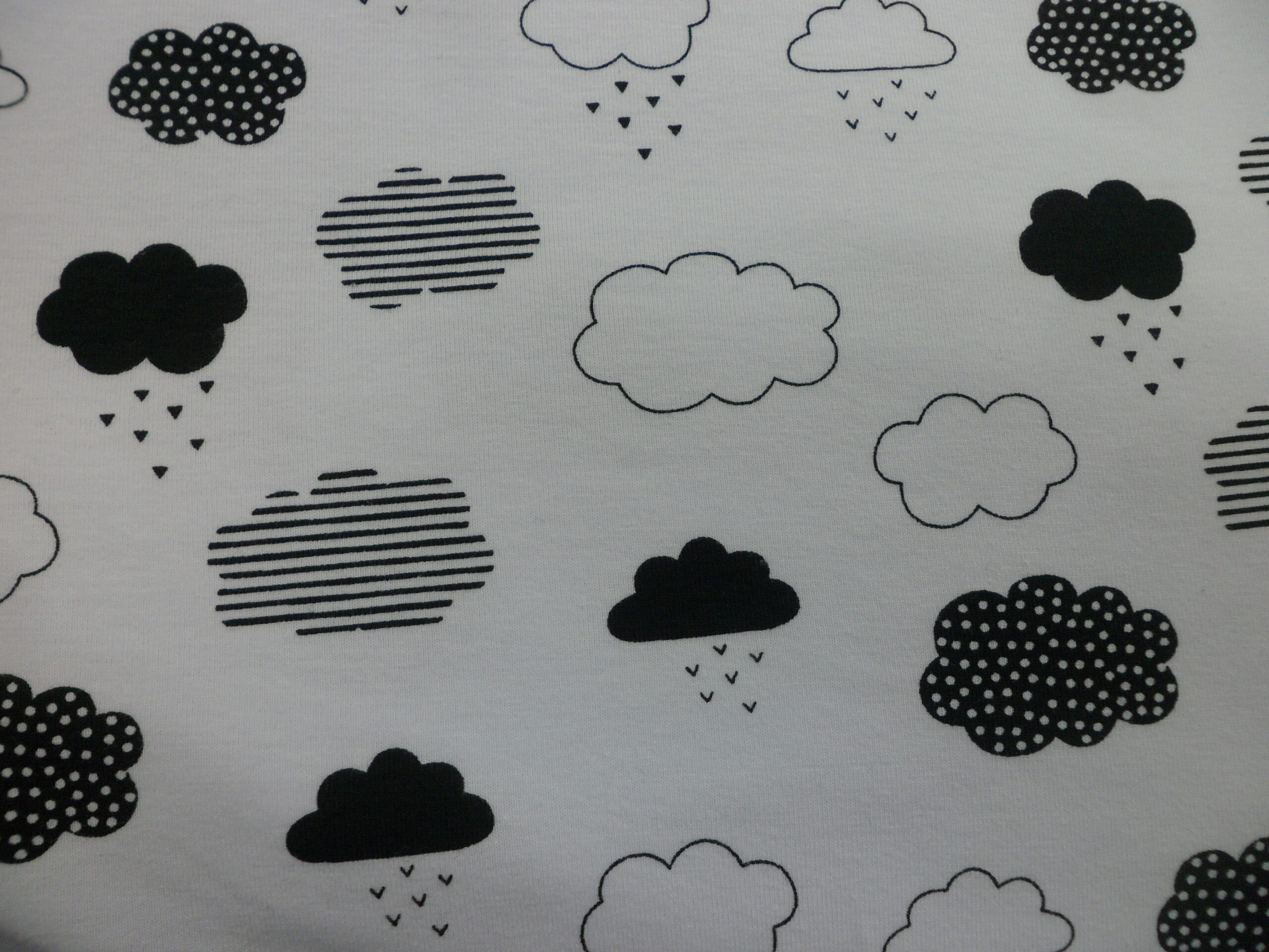 SAM_2111 COTTON/LYCRA CLOUDS